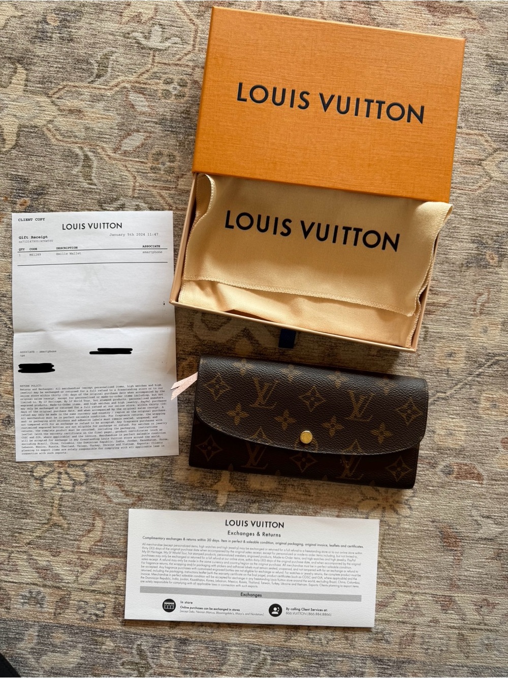 Louis Vuitton Emilie Wallet Pink Leather